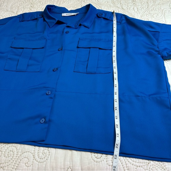 JustFab blue utility pocket oversized shirt (sz M) - Picture 2 of 6
